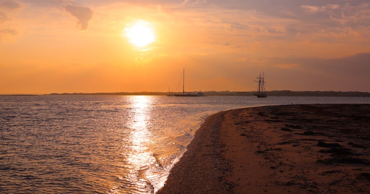 Westhampton Beach Summer Sidewalk Stroll